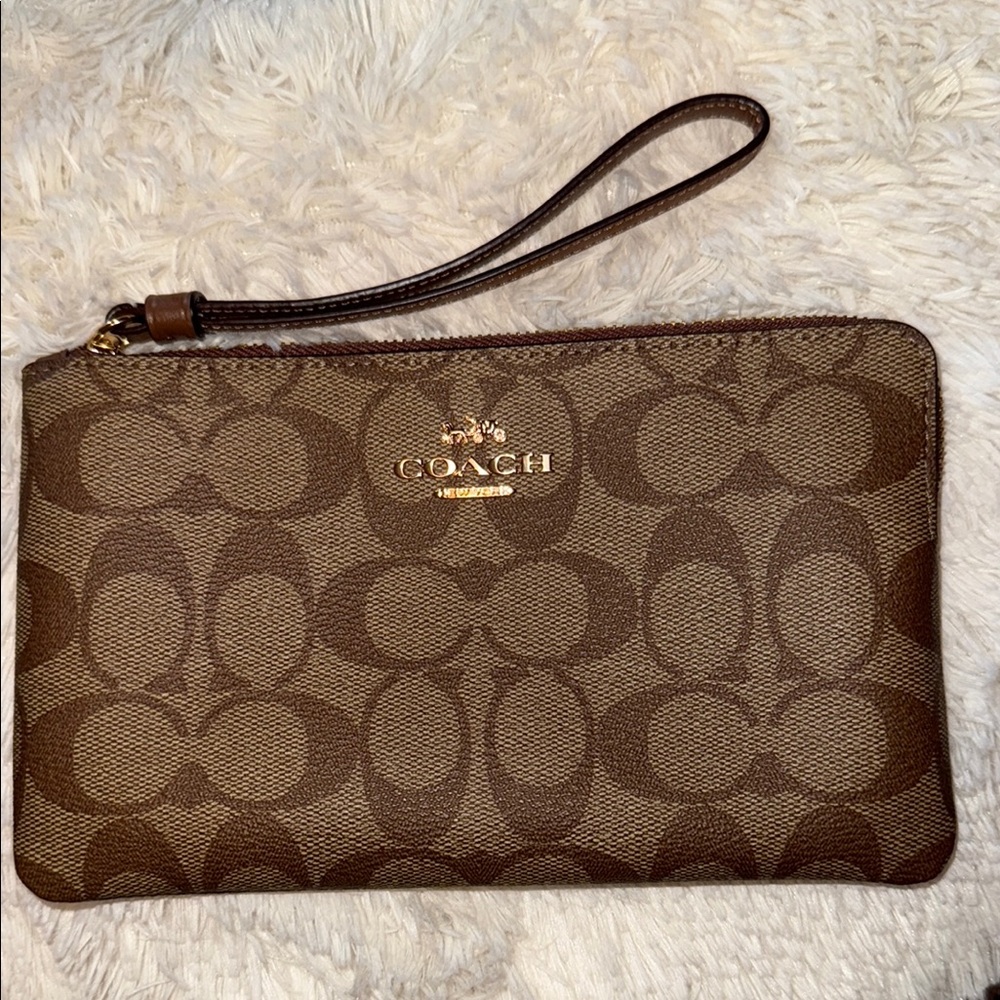 Coach Signature Brown Wristlet